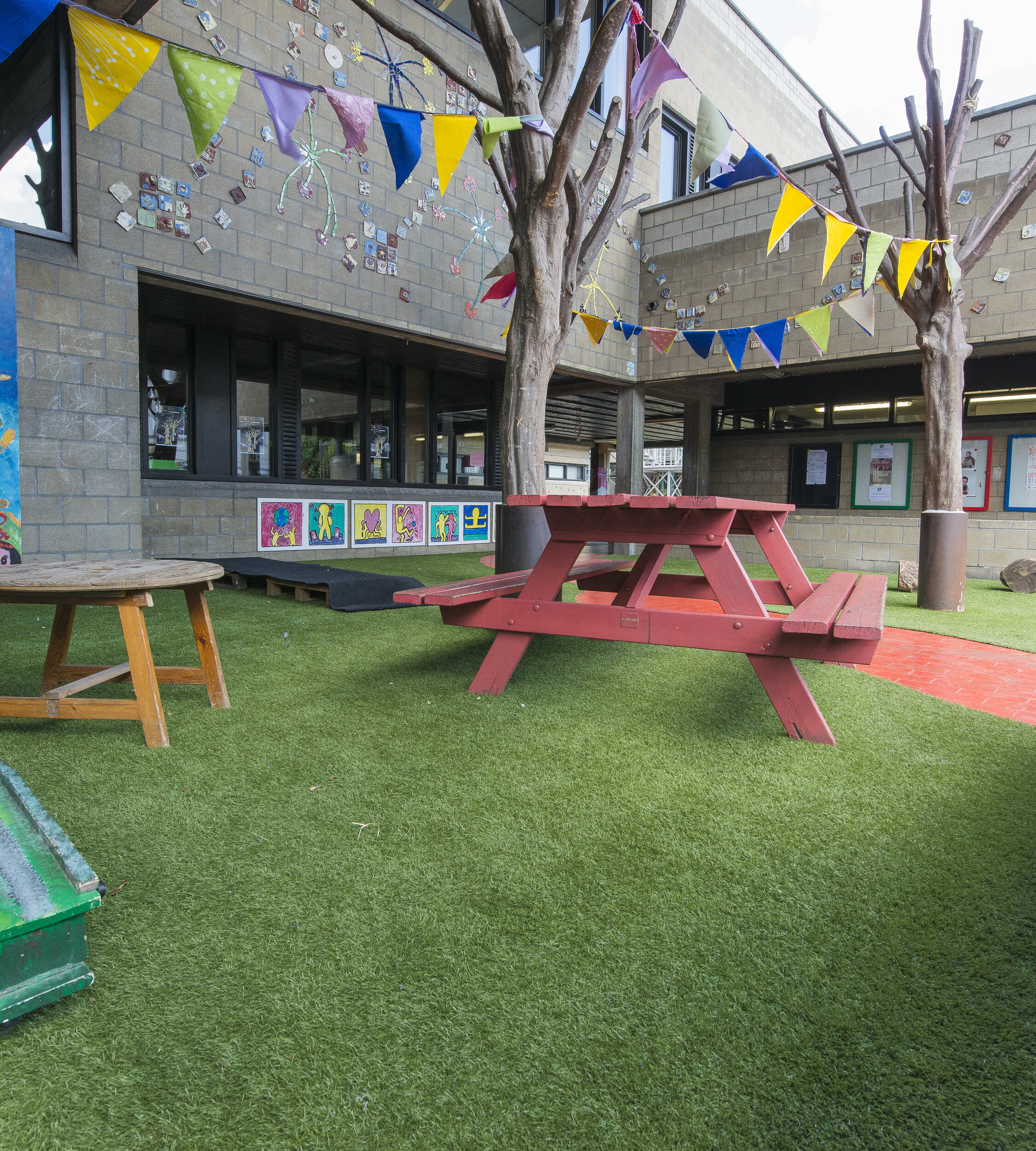 Artificial grass for sport, games and recreation at school